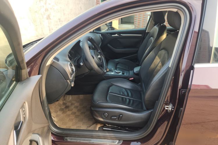 Used Audi A3 2014 Limousine 35 TFSI Automatic Comfort Model