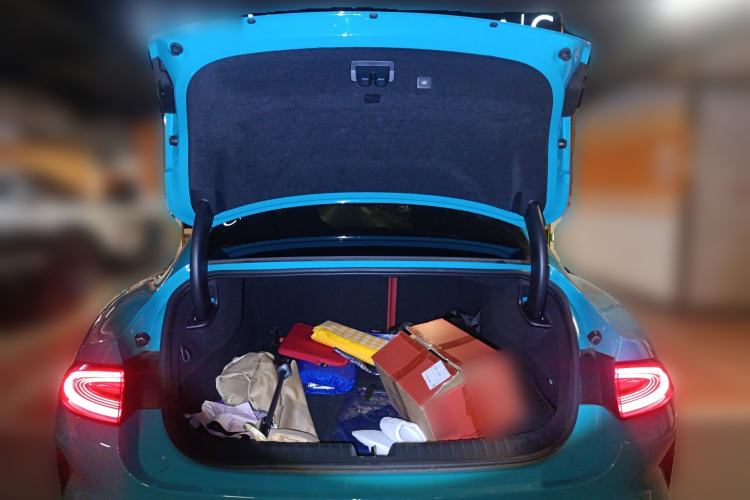 Used Xiaomi Auto SU7 2024 Rear-Drive Standard Founder Edition
