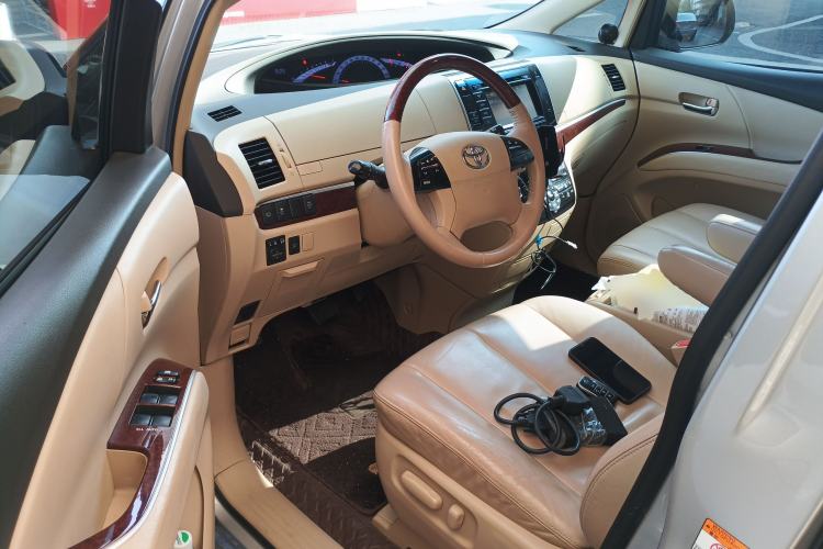 Used Toyota Previa 2012 2.4L 7-Seater Luxury Edition