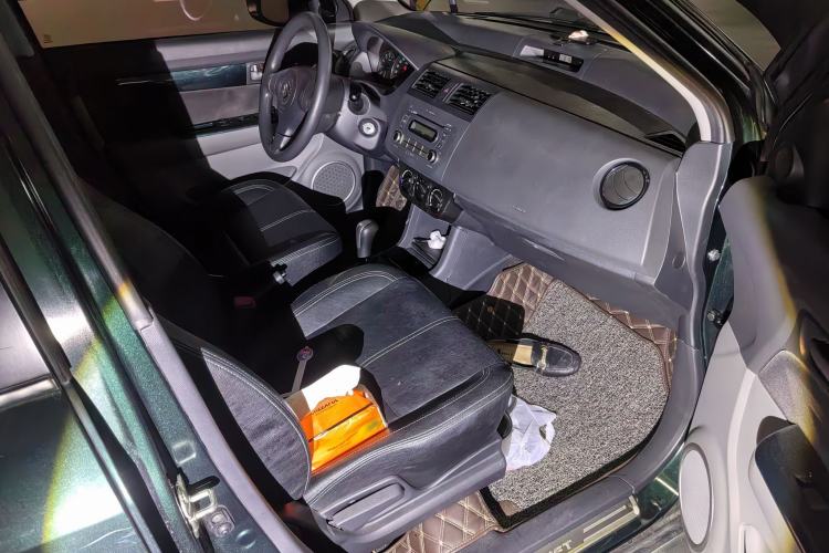 Used Suzuki Swift 2016 1.5L Automatic Fashionable Coolplay Edition