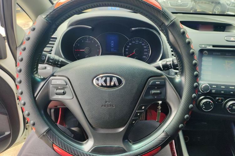 Used Kia K3 2015 1.6L Manual GLS Steering Wheel