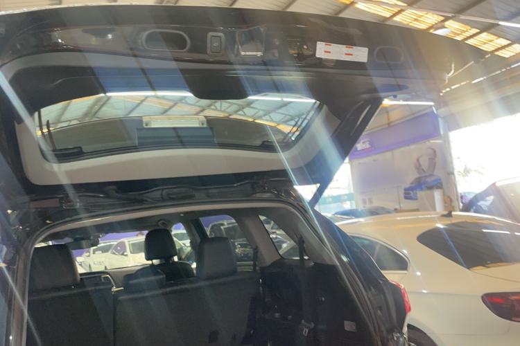 Used Toyota Highlander 2018 2.0T Four-Wheel Drive Prestige Version 7 Seats China V Emission Standard