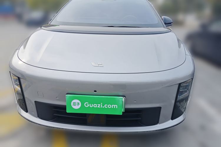 Used Li Auto i6 2025 Model Two-Wheel-Drive Standard Type