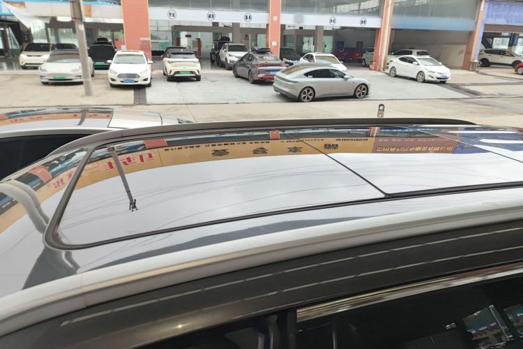 Used Changan X7 PLUS 2024 1.5T Automatic Luxury 7-Seater
