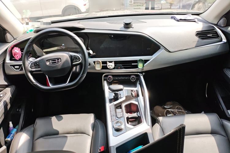 Used Geely Auto Monjaro 2020 High-Energy Edition 300T Yáoxīngzhě Center Console
