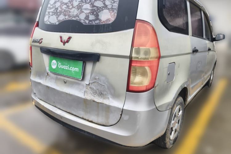 Used Wuling Hongguang 2014 1.2L Base Model China IV Rear Right 45 Deg