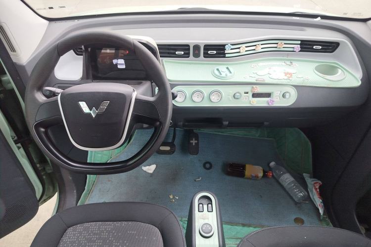 Used Wuling Hongguang MINIEV 2021 Macaron Premium Model – Lithium Iron Phosphate