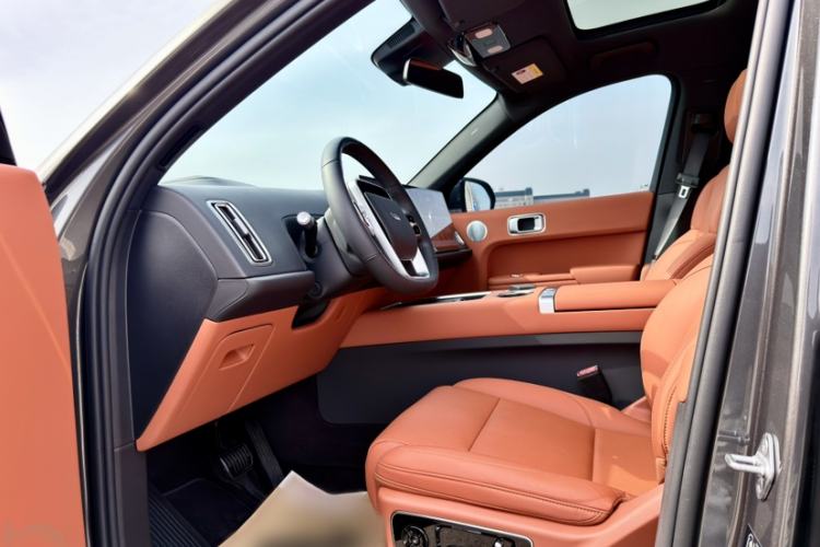 Used Li Auto L7 2023 Pro Model Interior 1