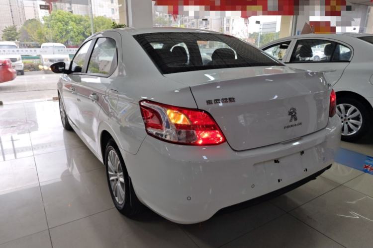 Used Peugeot 301 2014 1.6L Manual Luxury Edition
