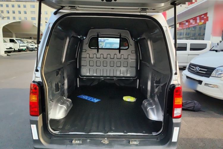 Used Wuling Zhiguang 2023 1.5L Utility Version with Enclosed Windows 2 Seats
