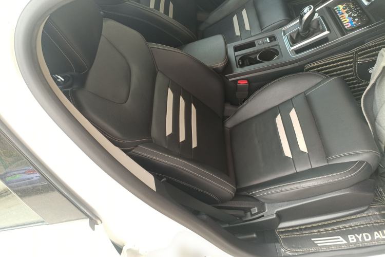 Used BYD Qin Pro 2019 Super Edition 1.5TI Automatic Smart Connect Flagship Model China V Standard
