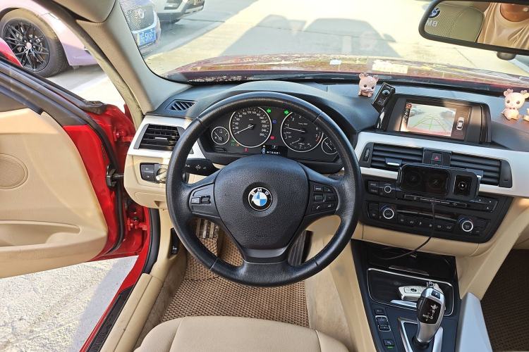 Used BMW 3 Series 2015 320Li Luxury Edition Fashion Model

