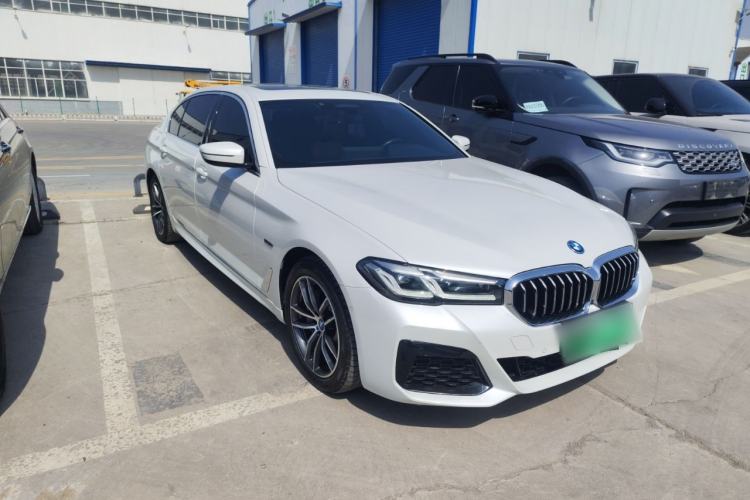 Used BMW 5 Series New Energy 2022 Restyled 535Le Pioneer Edition M Sport Package Front Right 45 Deg