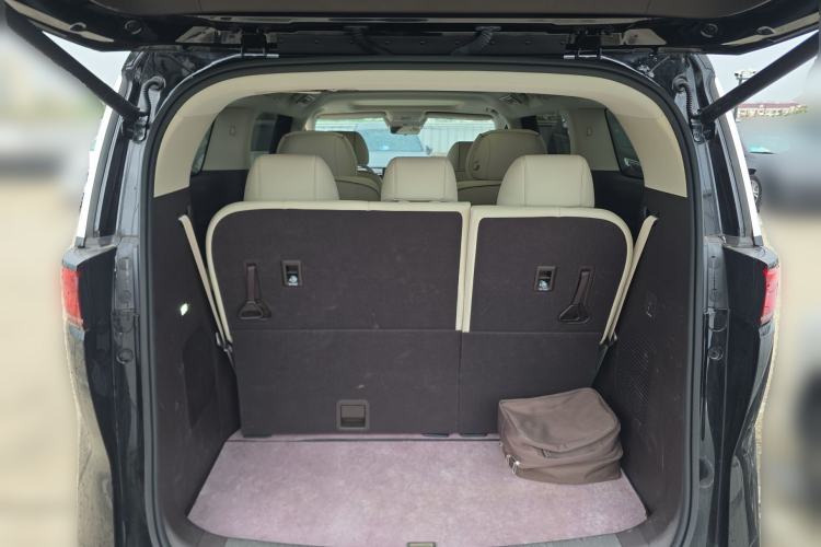 Used Denza D9 2024 DM-i 1050 Luxury Model Trunk