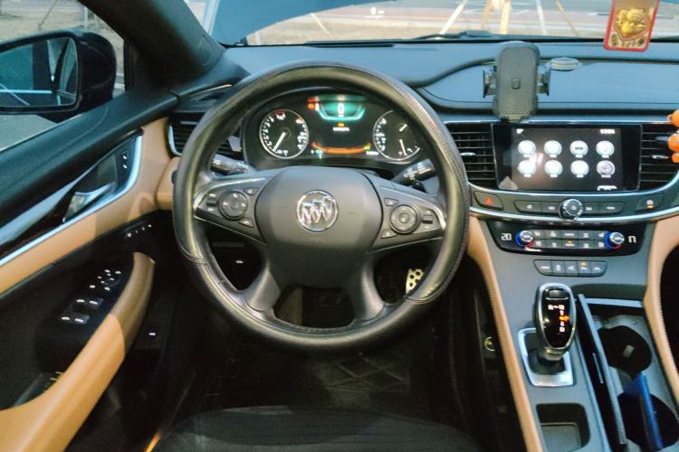 Used Buick LaCrosse 2016 20T Luxury Model
