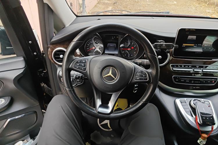 Used Mercedes-Benz V-Class 2017 V 260 L Prestige Extended Edition
