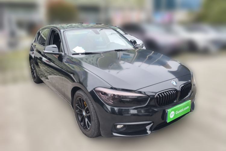 Used BMW 1 Series 2018 118i Leading Model Exterior 2