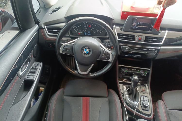 Used BMW 2 Series Gran Tourer 2015 218i Sports Design Package Steering Wheel