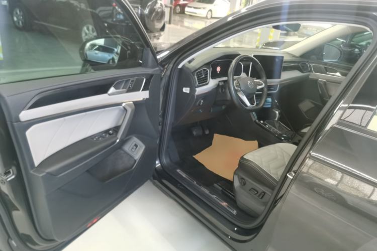 Used Volkswagen Tayron 2023 330TSI Two-Wheel-Drive Luxury Plus Advanced Version