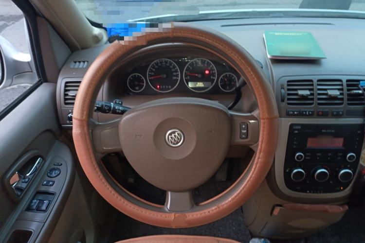 Used Buick GL8 2014 2.4L Classic Edition
