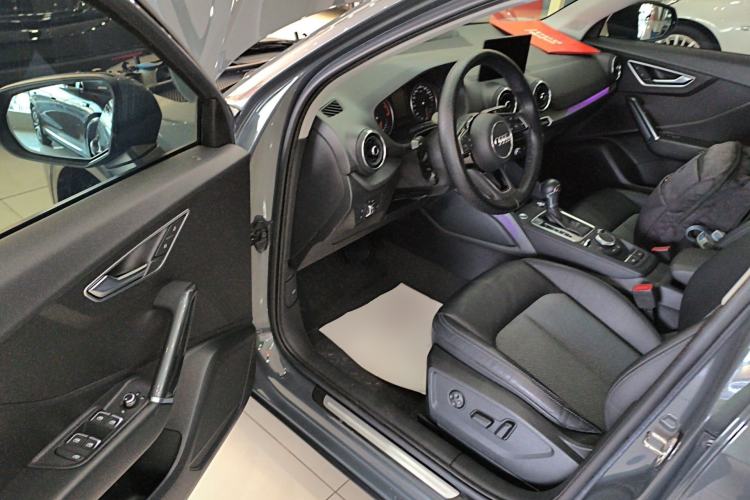 Used Audi Q2L 2020 35 TFSI Fashionable and Elegant Model Driver Seat