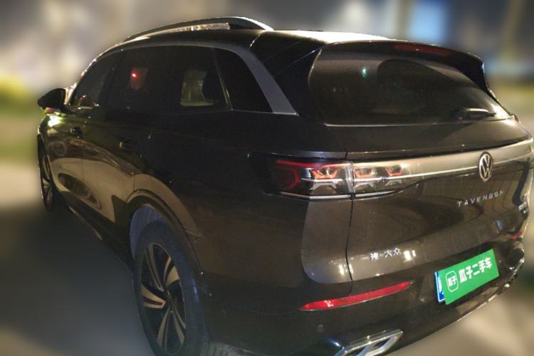 Used Volkswagen Tavendor 2024 380TSI All-Wheel Drive R-Line Cruise Edition Rear Left 45 Deg