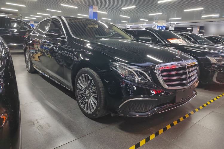 Used Mercedes-Benz E-Class 2020 E 300 L Sporty and Stylish Model Exterior 1