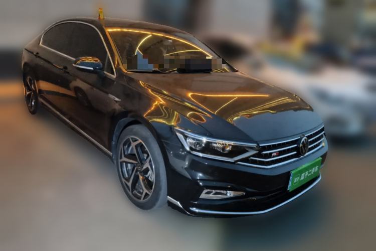 Used Volkswagen Magotan 2023 2 Million Units Commemorative Edition 330TSI DSG Luxury Version