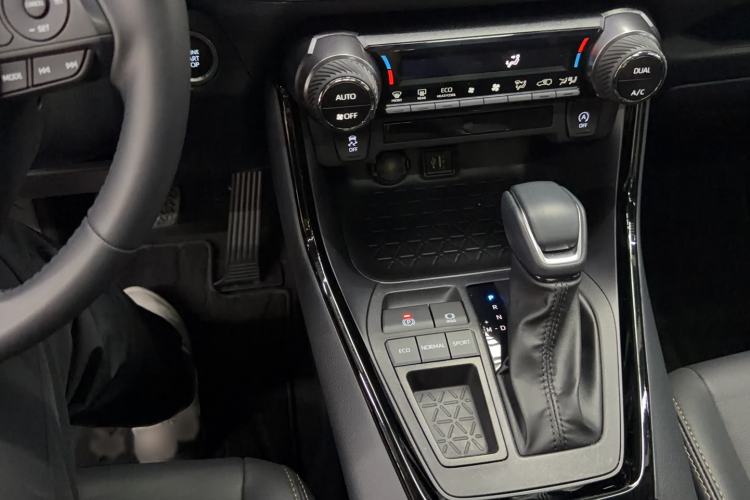 Used Toyota Wildlander 2024 2.0L CVT Two-Wheel Drive Luxury PLUS Edition