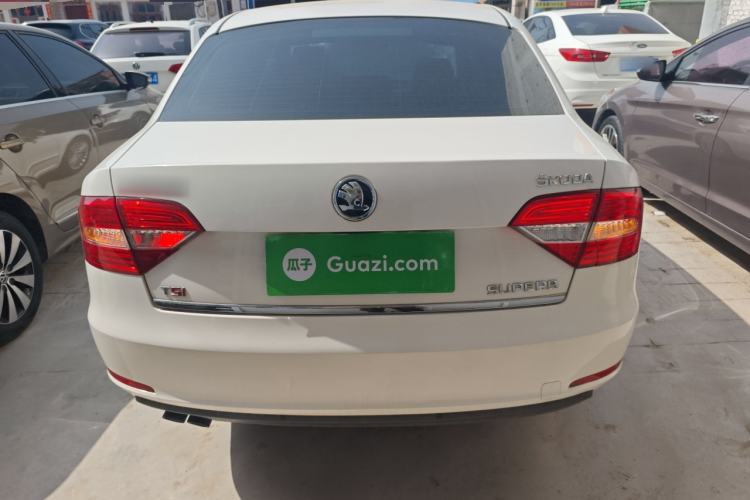 Used Skoda Superb 2013 1.8TSI Automatic Yashi Edition
