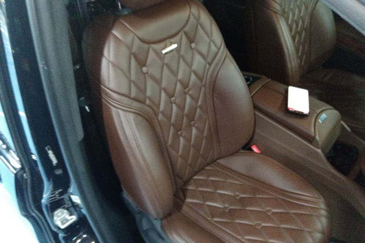 Used Mercedes-Benz V-Class 2018 V250 2.0T Middle East Version