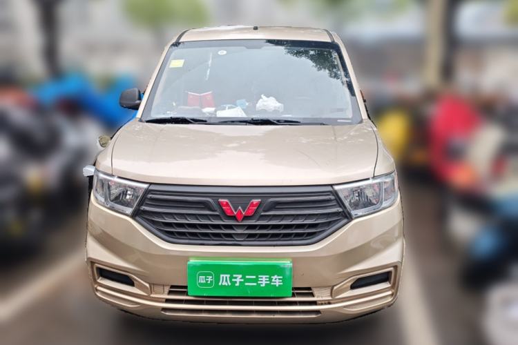 Used Wuling Hongguang V 2019 1.5L Jingqu Version China VI LAR