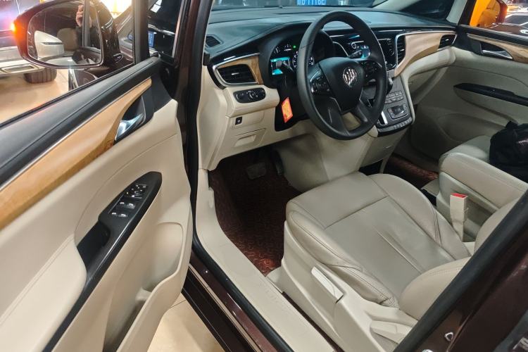 Used Buick GL8 2017 ES 28T Comfort Model China V Standard Driver Seat