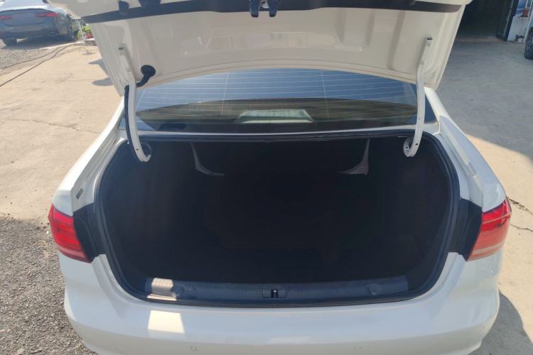 Used Volkswagen Lavida 2019 Lavida Start 1.5L Automatic Trendy Version China VI Standard