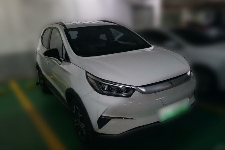 Used BYD Yuan Pro 2021 401 km Luxury Version Front Right 45 Deg