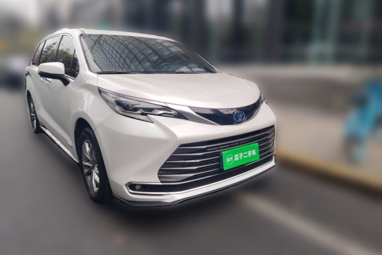 Used Toyota SIENNA 2021 2.5L Hybrid Ultimate Edition