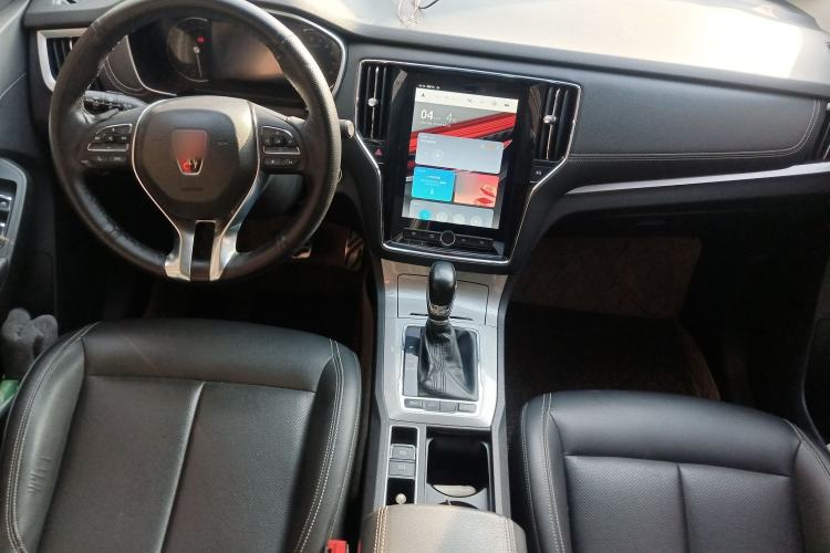 Used Roewe RX5 2018 20T Two-Wheel Drive Automatic Internet Smart Luxury Edition
