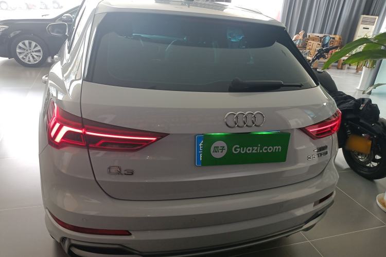 Used Audi Q3 2021 35 TFSI Fashion Dynamic Model