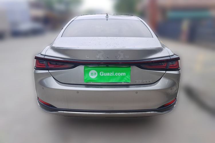 Used Lexus ES 2025 200 Premium Edition
