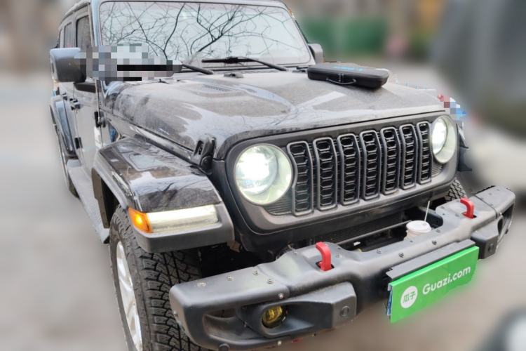 Used Jeep Wrangler 2019 2.0T Sahara Four-Door Version China VI Emission Standard