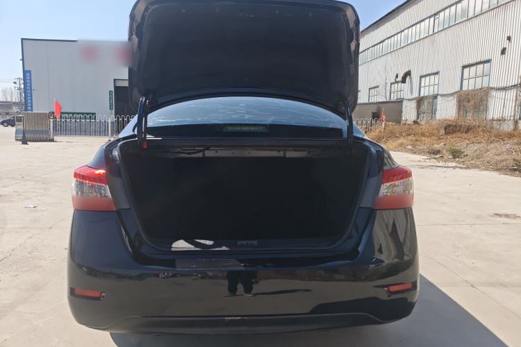 Used Nissan Sylphy 2012 1.6XE Manual Comfort Edition