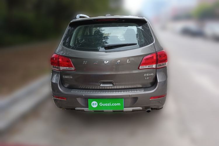 Used Haval H6 2013 Upgraded Model 1.5T Manual Two-Wheel Drive Urban Version