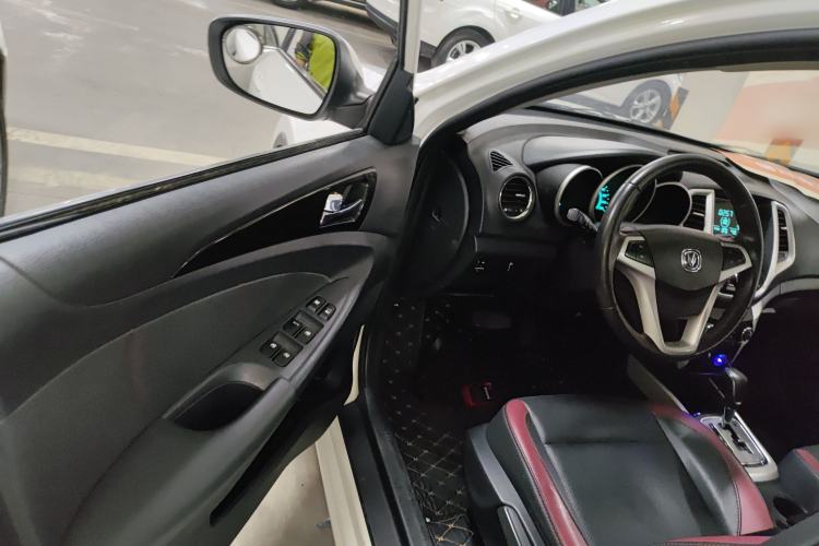 Used CHANGAN Eado 2013 1.6L Automatic Junku Model China IV Standard Driver Seat