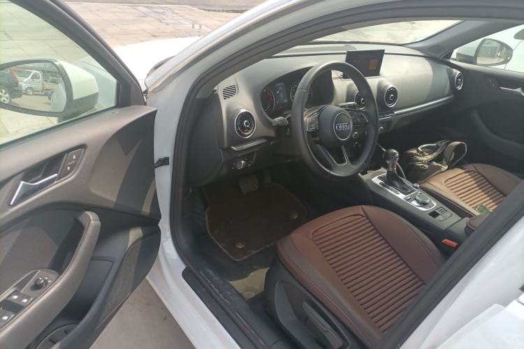 Used Audi A3 2018 30th Anniversary Edition Sportback 35 TFSI Ambition Model
