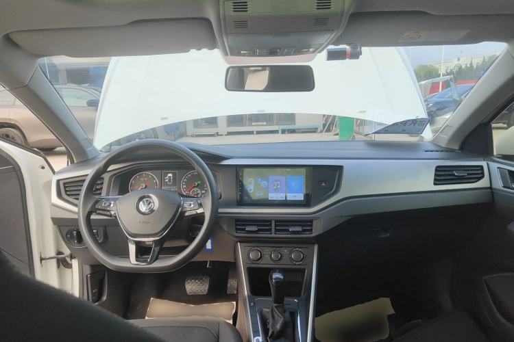 Used Volkswagen Polo 2019 Plus 1.5L Automatic Panoramic Enjoyment Edition Center Console