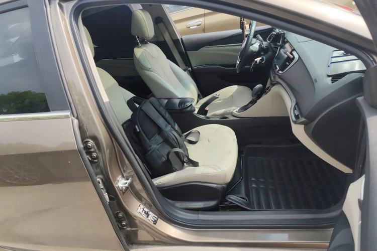 Used Buick GT 2017 15N Automatic Elite Version