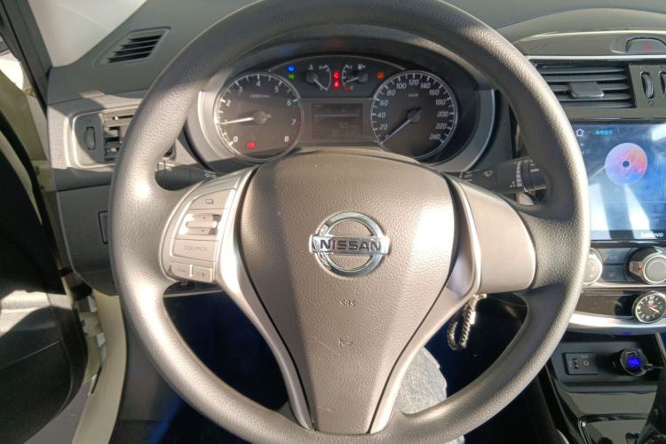 Used Nissan Tiida 2021 1.6L CVT Cool Edition
