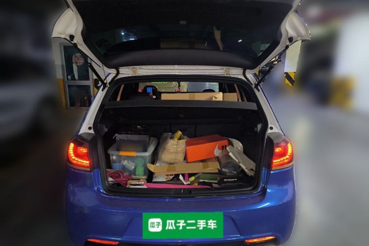 Used Volkswagen Golf 2011 2.0 TSI R