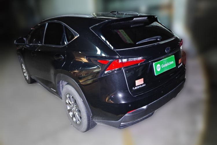 Used Lexus NX 2015 300h Front-Drive Fēngshàng Edition
