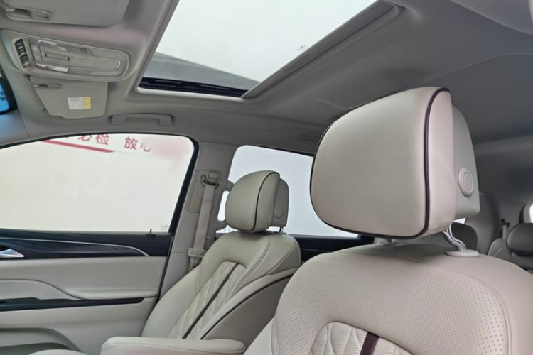 Used Buick GL8 2020 ES Land Cruiser 653T Comfort Edition